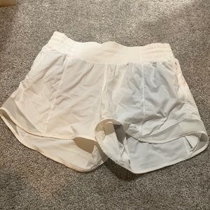 white hotty hotts lululemon